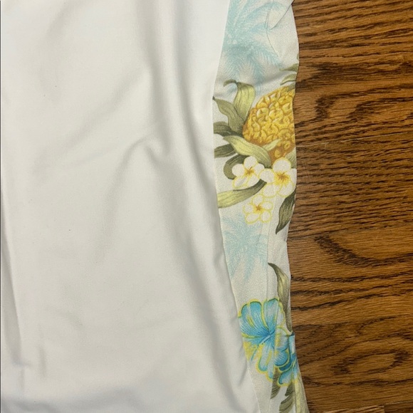 Dive Provo Rash Guard - Picture 4 of 5